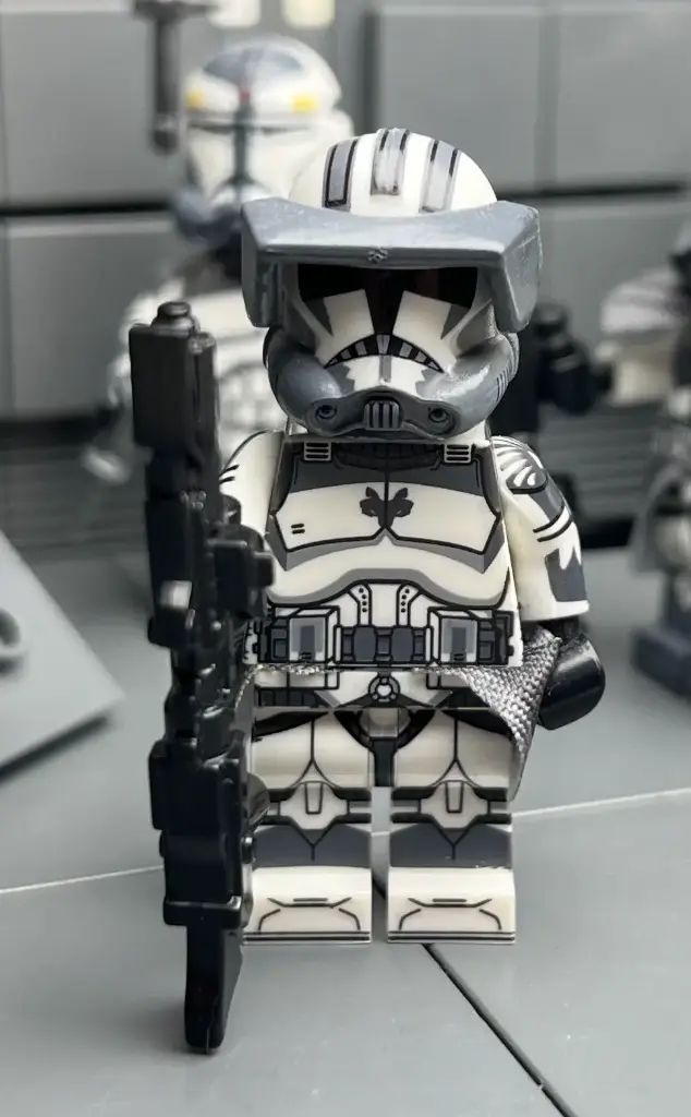 Officier du 104e bataillon WolfPack V2